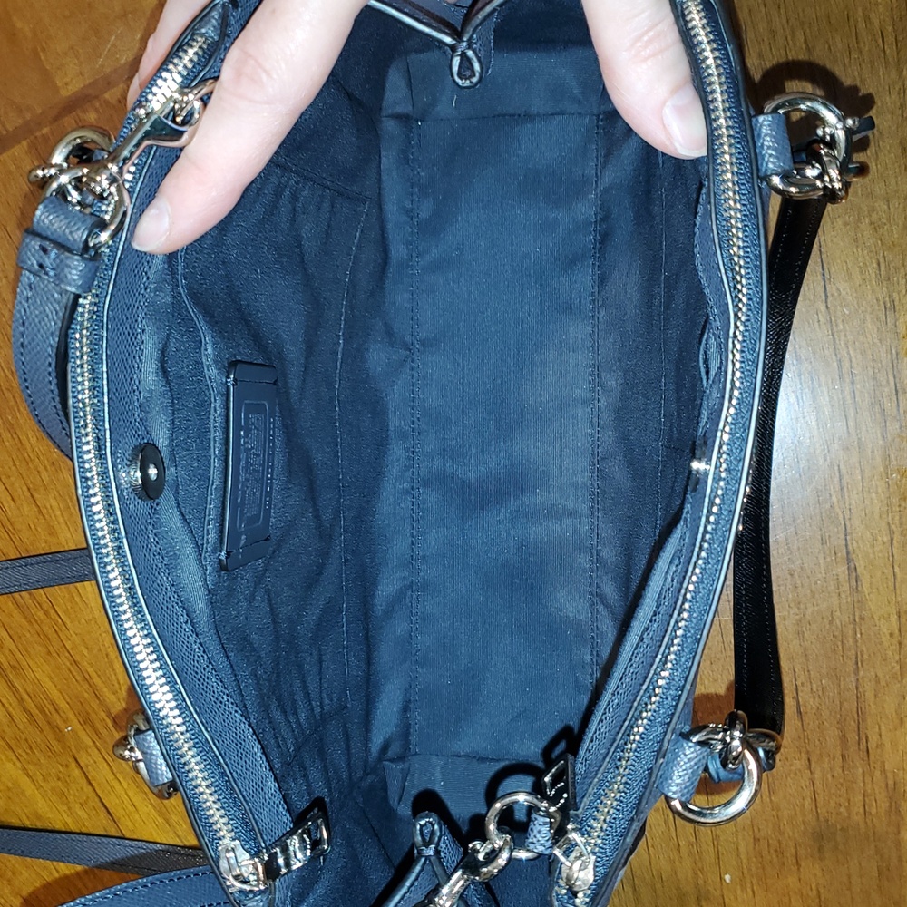 Like NEW Coach Patchwork Brooke Carryall Bag - Picture 12 of 14